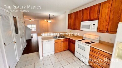 10278 Regent Park Dr in Orlando, FL - Building Photo - Building Photo
