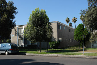 909 S Citron St in Anaheim, CA - Building Photo - Building Photo