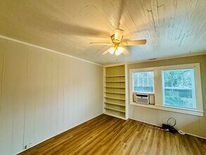 1722 1/2 Orange St in Wilmington, NC - Building Photo - Building Photo