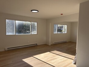 1247 Commonwealth Ave, Unit 1 in Boston, MA - Building Photo - Building Photo