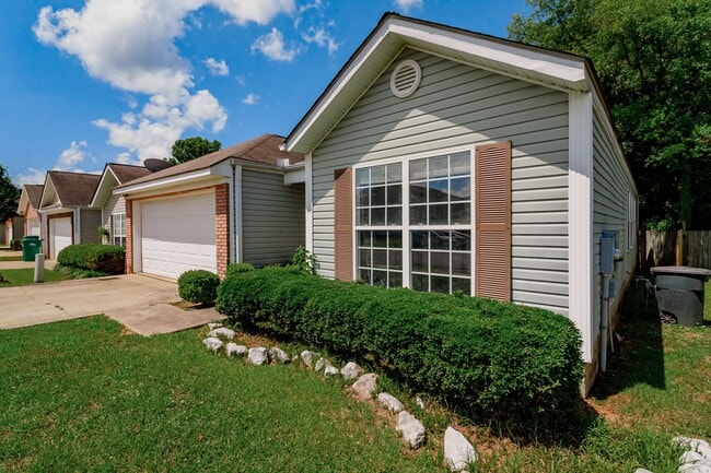 2014 Inverness Pkwy in Tuscaloosa, AL - Building Photo - Building Photo