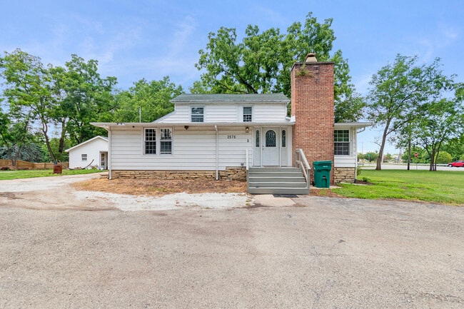 property at 2576 Plainfield Rd
