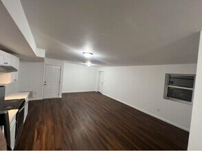 280 Seaview Ave in Jersey City, NJ - Building Photo - Building Photo