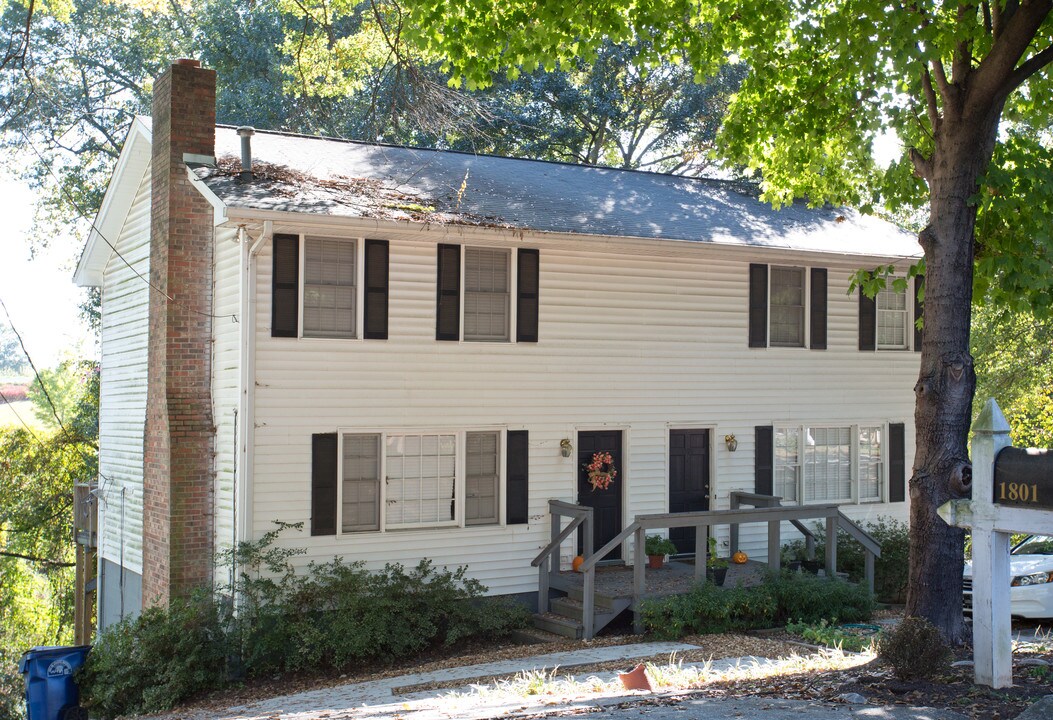 1801 Ridgeway Ave NW in Atlanta, GA - Building Photo