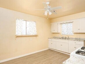 9909 N McKinley Ave in Oklahoma City, OK - Building Photo - Building Photo
