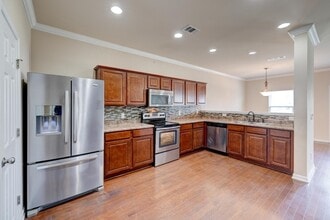 654 Pemberton Dr in Lebanon, TN - Building Photo - Building Photo