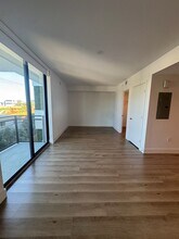 2459 Fillmore St, Unit 2 in Hollywood, FL - Foto de edificio - Building Photo