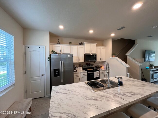 3925 Oak Mill Rd in Orange Park, FL - Building Photo - Building Photo