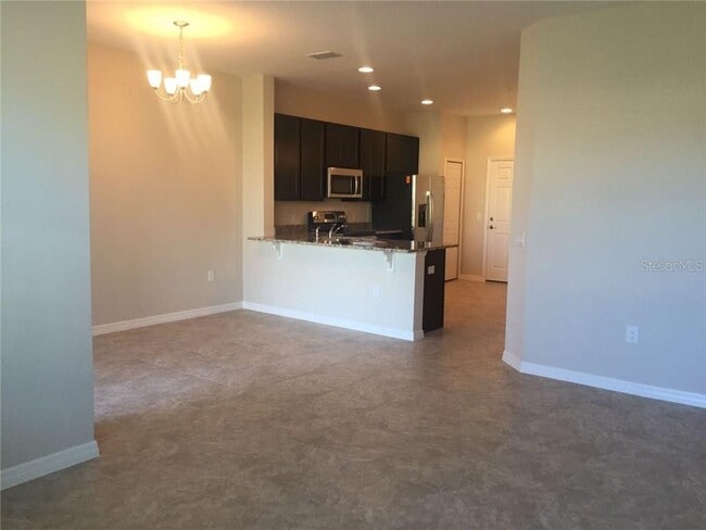 2495 Seven Oaks Dr in St. Cloud, FL - Building Photo - Building Photo