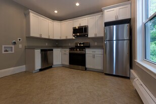 22 Highland Ave, Unit 2 in Boston, MA - Building Photo