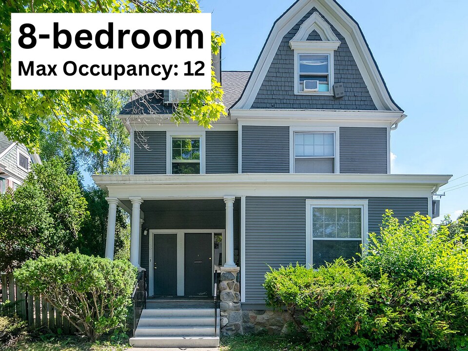 200 N Ingalls St in Ann Arbor, MI - Building Photo