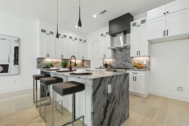 426 Melba St in Dallas, TX - Building Photo - Building Photo