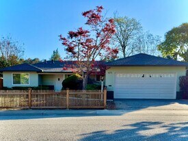 673 Georgia Ave in Palo Alto, CA - Building Photo