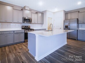 1603 Swallow Tail Dr in Belmont, NC - Building Photo - Building Photo