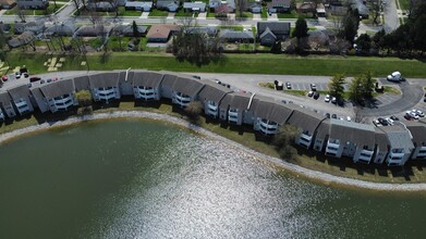 Eagle Lake Landing in Indianapolis, IN - Building Photo - Building Photo