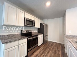 33 Peninsula Ln in Palm Coast, FL - Foto de edificio - Building Photo