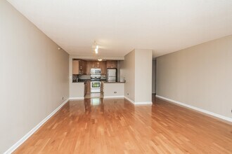 10 E Ontario St, Unit 4402 in Chicago, IL - Building Photo - Building Photo