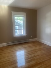 14 Park St, Unit 14 Park Street APT 2 in Southbridge, MA - Building Photo - Building Photo