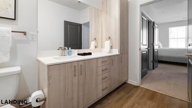 2800 Milan Ct, Unit 3224 in Birmingham, AL - Foto de edificio - Building Photo