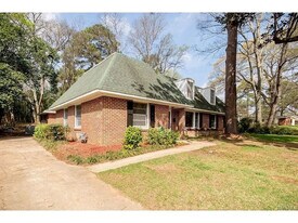 913 Hillman St in Montgomery, AL - Building Photo