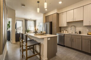 Allaso Vineyards in Albuquerque, NM - Building Photo