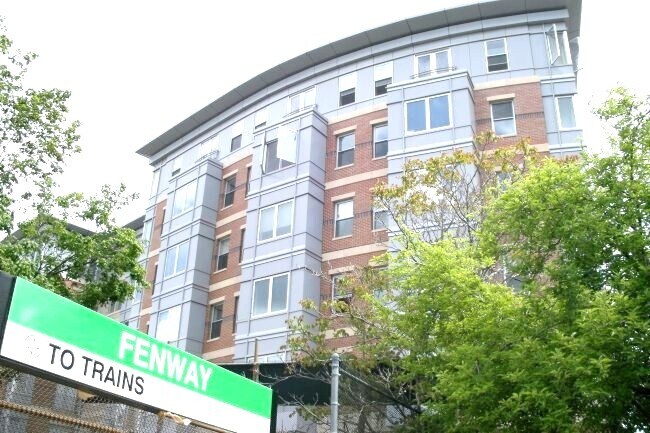 property at 16 Miner St
