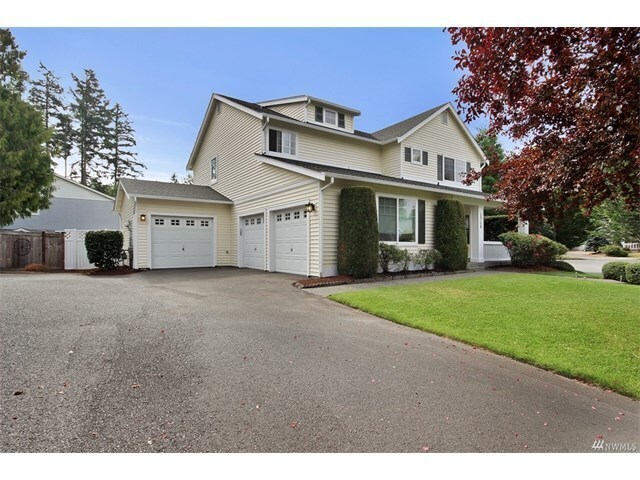 1918 Hammond Ave in Dupont, WA - Building Photo - Building Photo