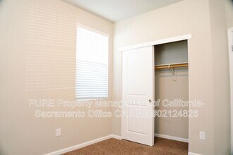 5588 Celebration St in Sacramento, CA - Building Photo - Building Photo