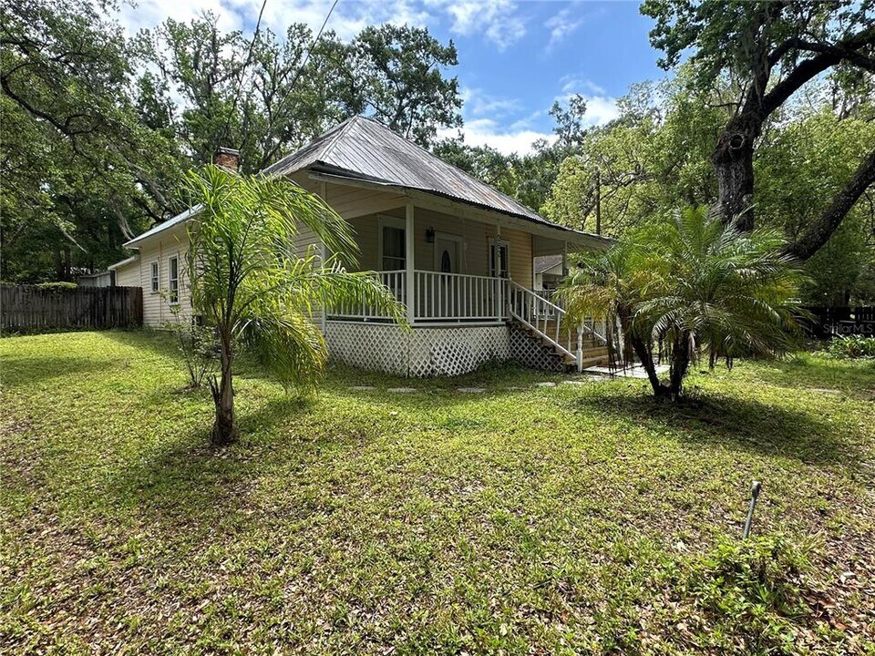 262 Pryor St in Brooksville, FL - Building Photo