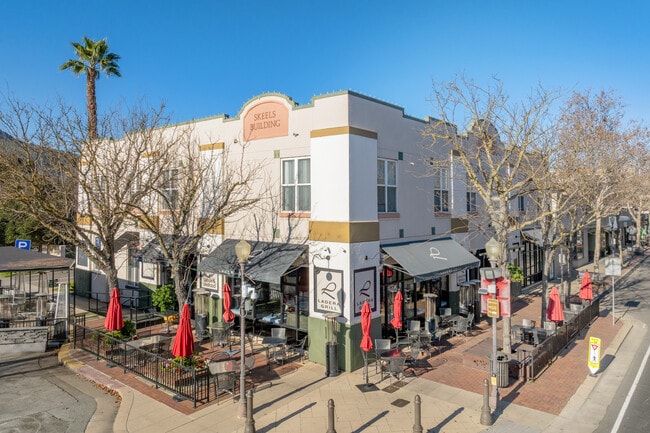 The Skeels Apartments