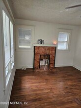 4067 Gilmore St in Jacksonville, FL - Foto de edificio - Building Photo