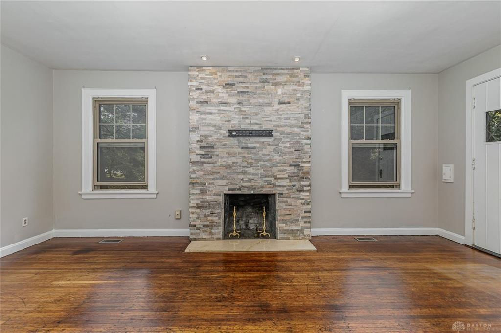 4038 Clifton Ave in Cincinnati, OH - Building Photo
