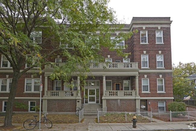 property at 4 Egremont Rd