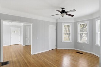 4232 Lake Ave, Unit Lower in Rochester, NY - Building Photo - Building Photo