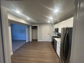 250 Ellerdale St in Saint John, NB - Building Photo - Building Photo