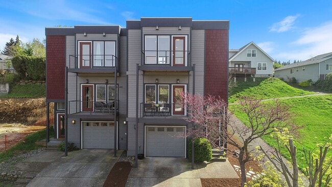 property at 2885 Sherman Ave