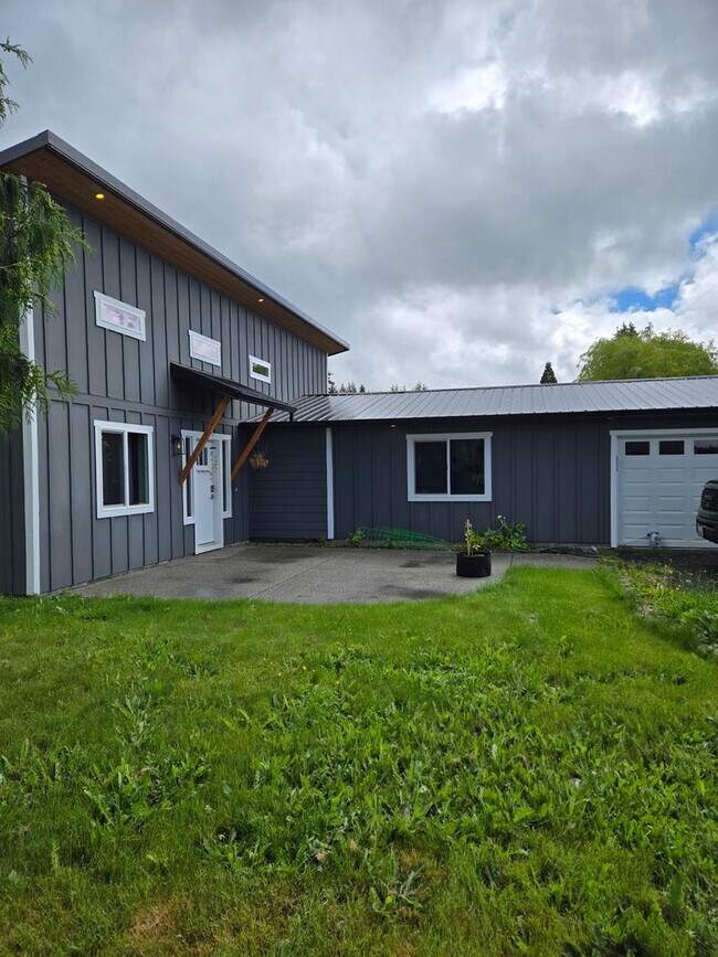 102 Hope St in Mossyrock, WA - Building Photo - Building Photo
