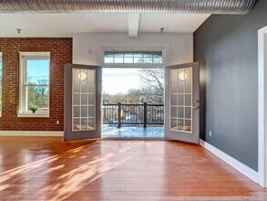 1158 Ponce De Leon Ave NE in Atlanta, GA - Building Photo - Building Photo
