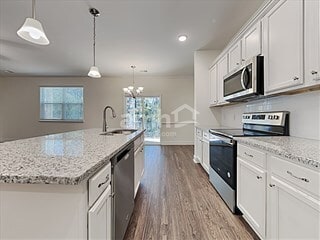 611 E Lionel Rd in Moncks Corner, SC - Building Photo - Building Photo