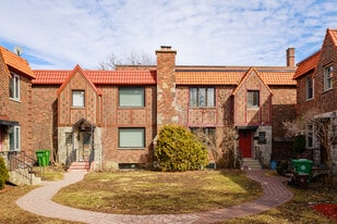 4627 Coolbrook Av in Montréal, QC - Building Photo