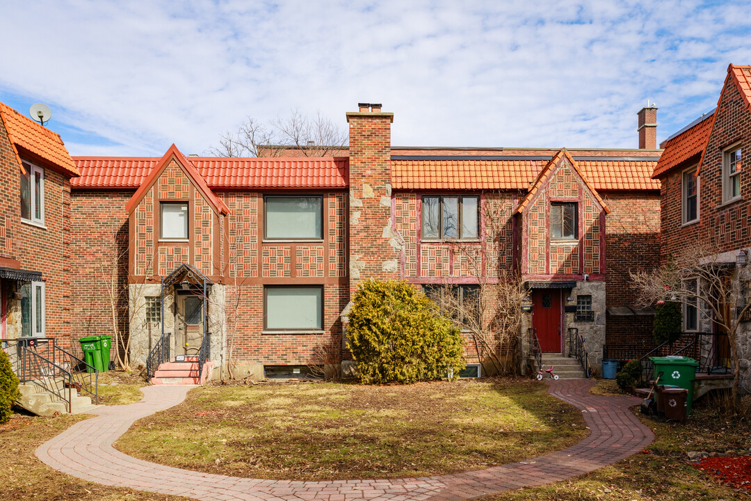 4627 Coolbrook Av in Montréal, QC - Building Photo