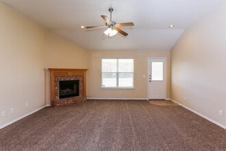 702 Aries Dr in Killeen, TX - Building Photo - Building Photo