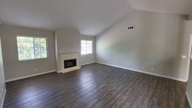 13427 Russell St in Whittier, CA - Building Photo - Building Photo