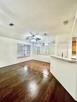 7213 Fairfield Dr in Rowlett, TX - Building Photo