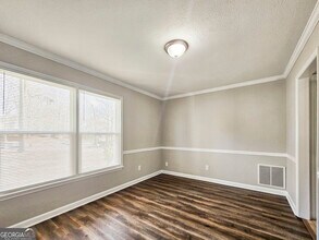 1075 To Lani Dr in Stone Mountain, GA - Building Photo - Building Photo