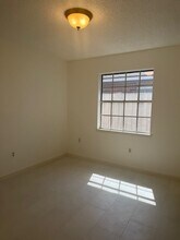 5613 Cripple Brook Ct in Houston, TX - Building Photo - Building Photo