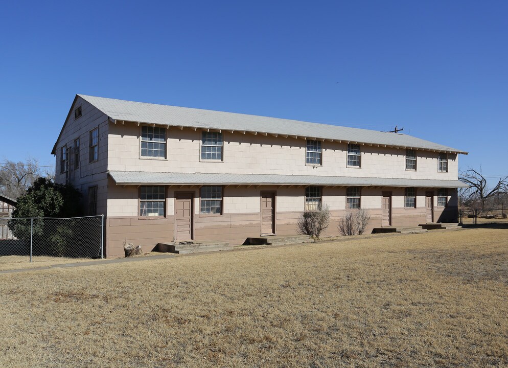 7719 19th St in Lubbock, TX - Foto de edificio