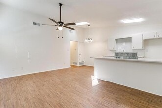 1824 Fairmount Ave in Fort Worth, TX - Foto de edificio - Building Photo