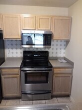 8939 Latrec Ave in Orlando, FL - Building Photo - Building Photo