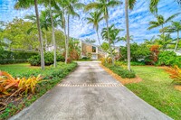 14540 Sailfish Dr in Coral Gables, FL - Building Photo - Building Photo